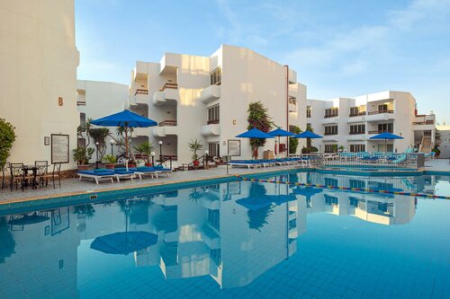 Гостиница Marlin Inn Azur Resort в Хургаде