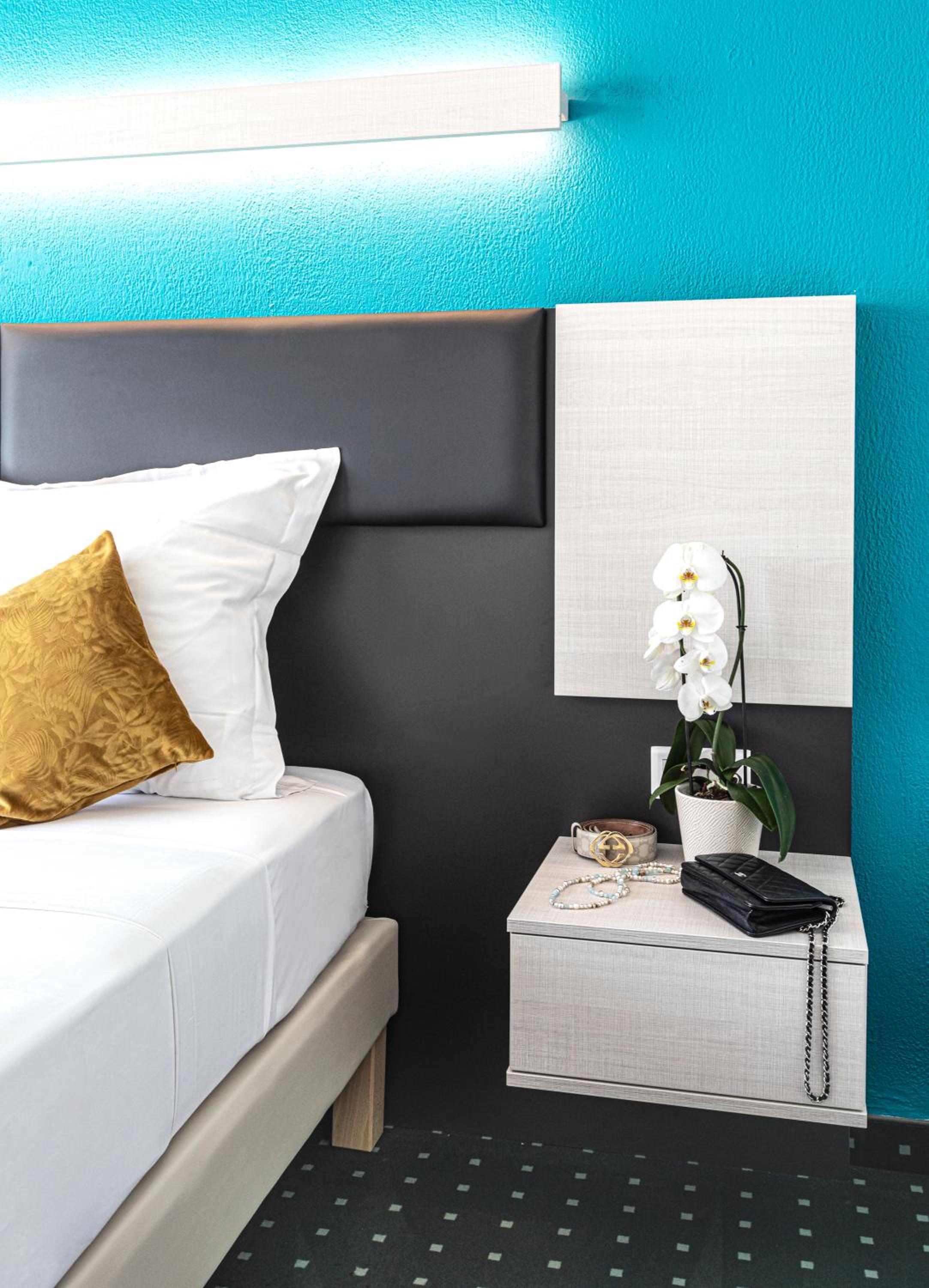 Фото 73847509190