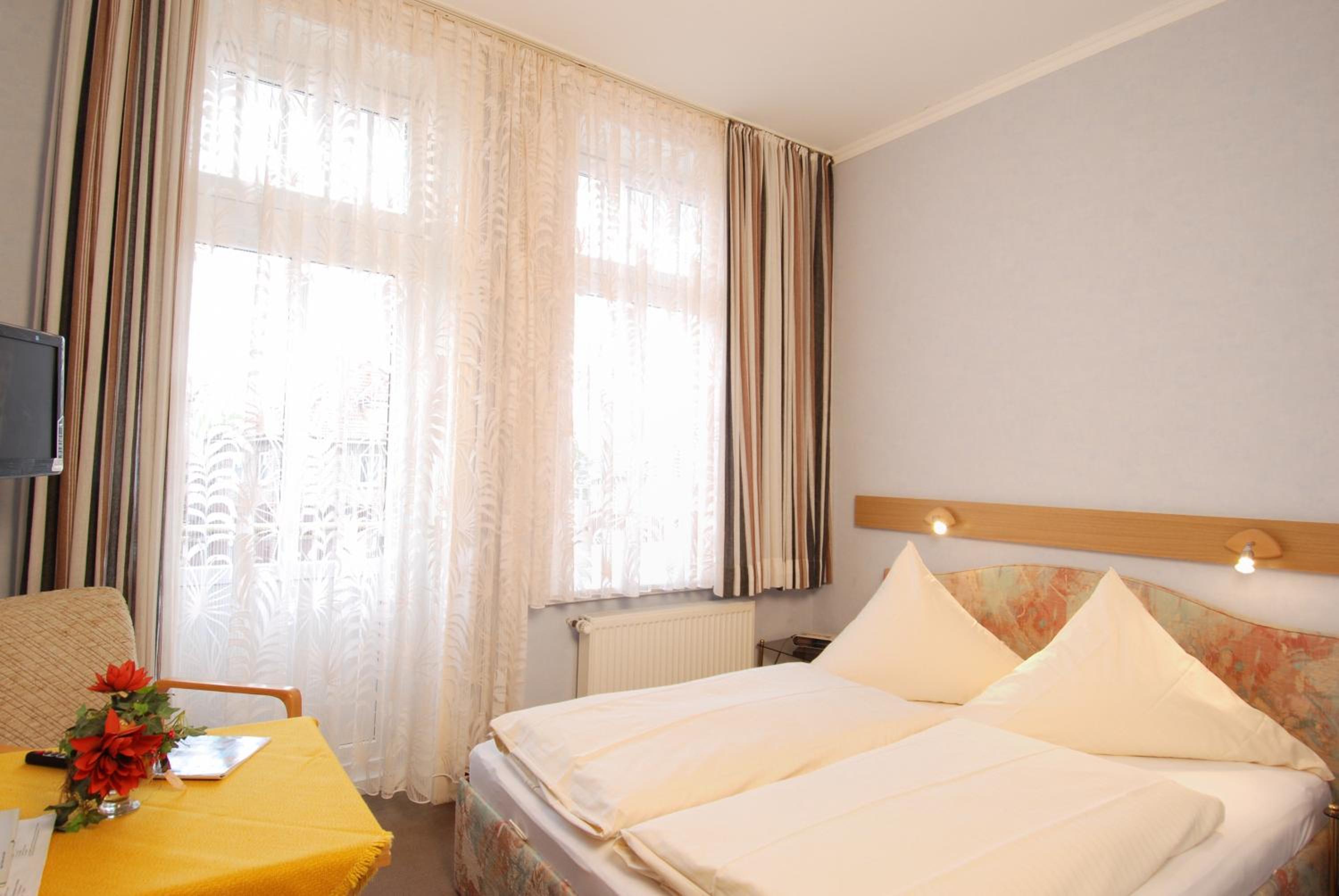 Фото Hotel Münchner Löwenbräu