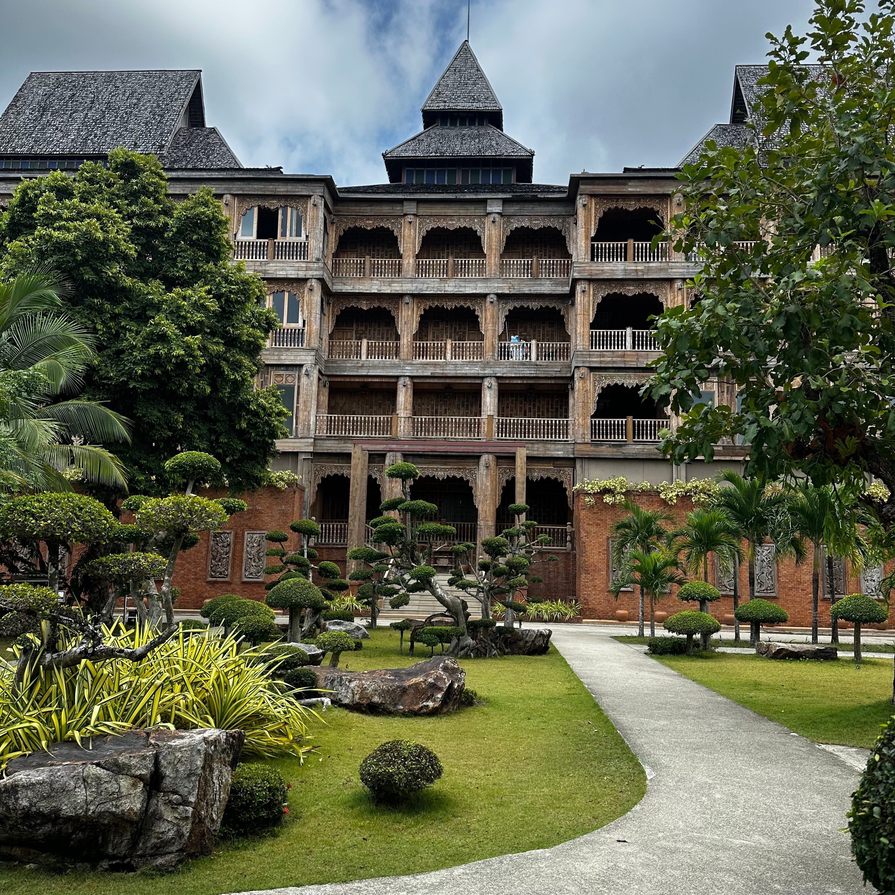 Фото Santhiya Tree Koh Chang Resort