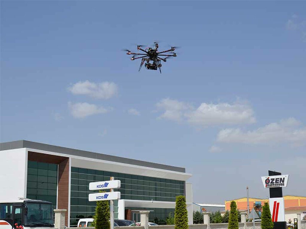 Outdoor advertising Omp Fair, Konya, photo