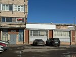 Torgovii dom Vira (Vozrozhdeniya Street, 42), equipos de elevación