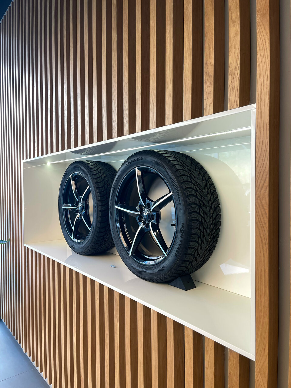 photo Voyah, официальный дилер