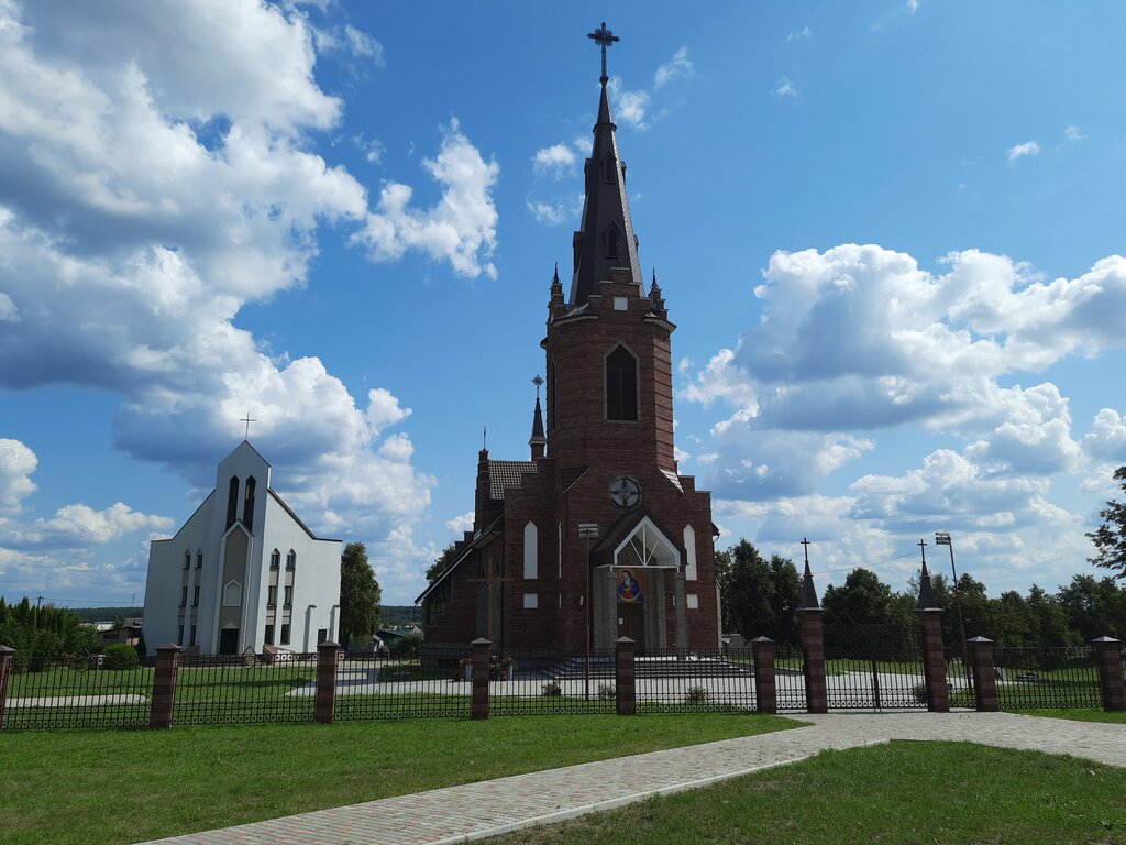 Templo católico Church of Saint Kazimir in Stoŭbcy, , foto