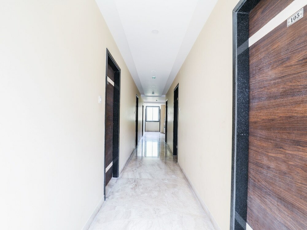 Фото Oyo 14244 Loya Legend