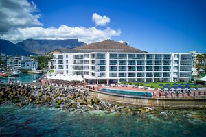 Гостиница Radisson Collection Hotel, Waterfront Cape Town