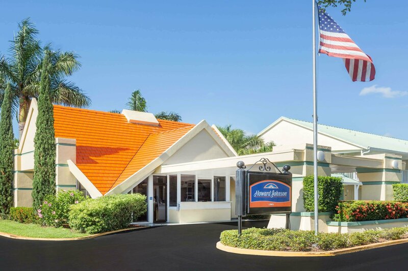 Гостиница Howard Johnson by Wyndham Vero Beach Downtown в Веро Бич