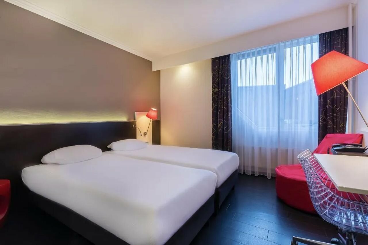 Фото Postillion Hotel Utrecht Bunnik