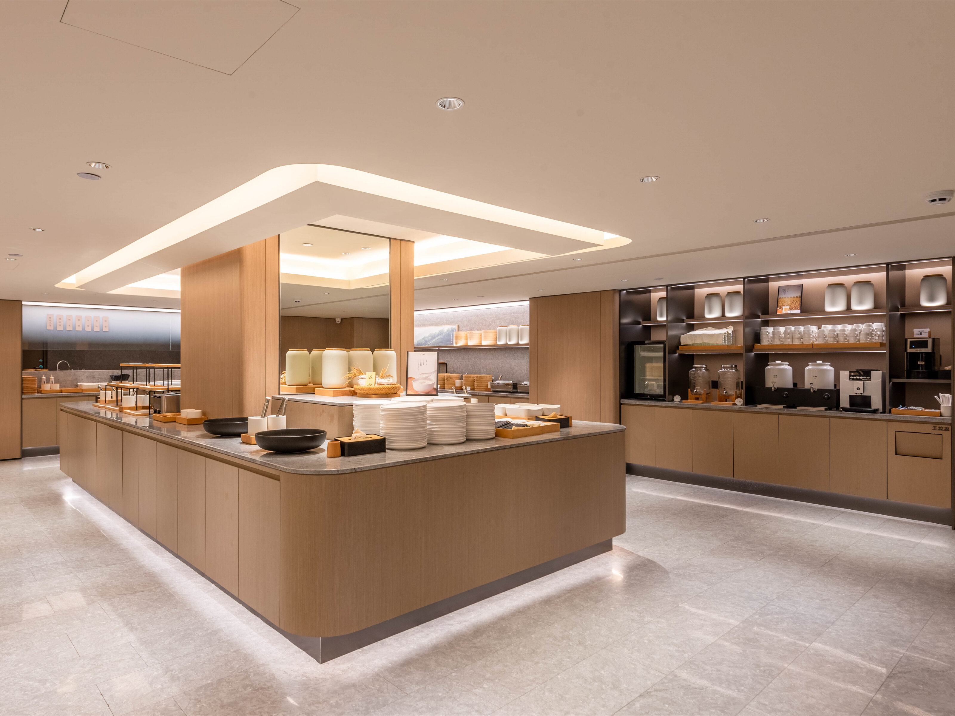 Фото Ji Hotel Guangzhou Tianhe East Railway Station