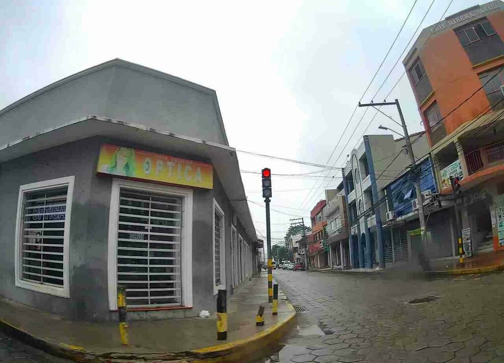 Opticial store Optica, Santa Cruz de la Sierra, photo