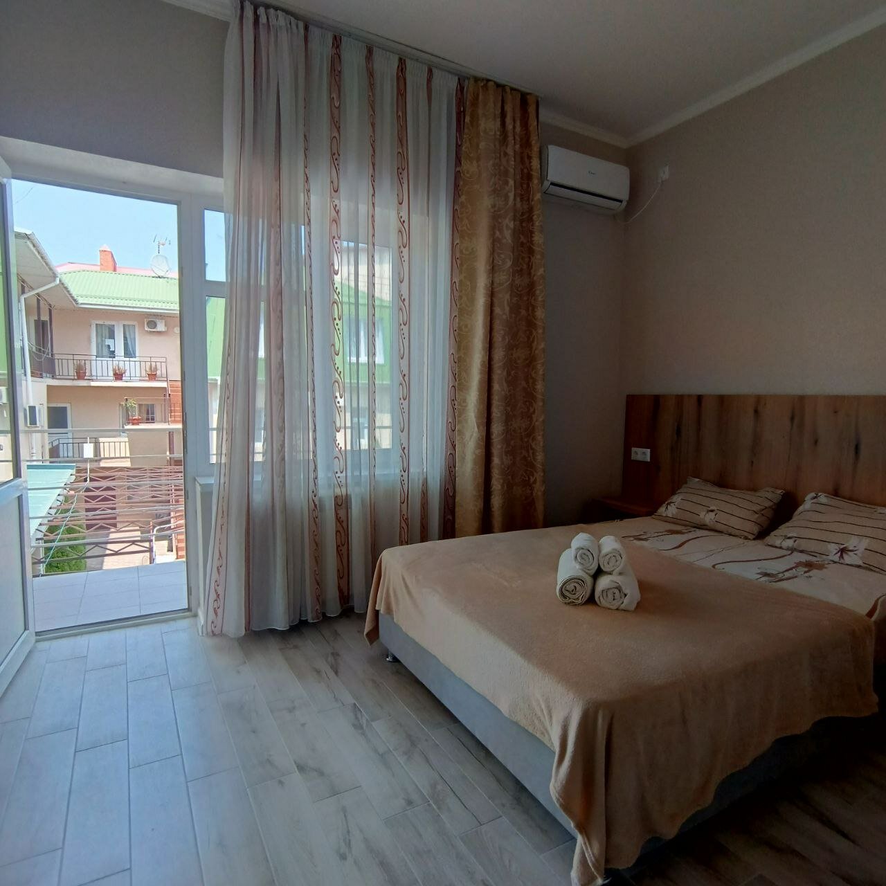 Фото Илиадис