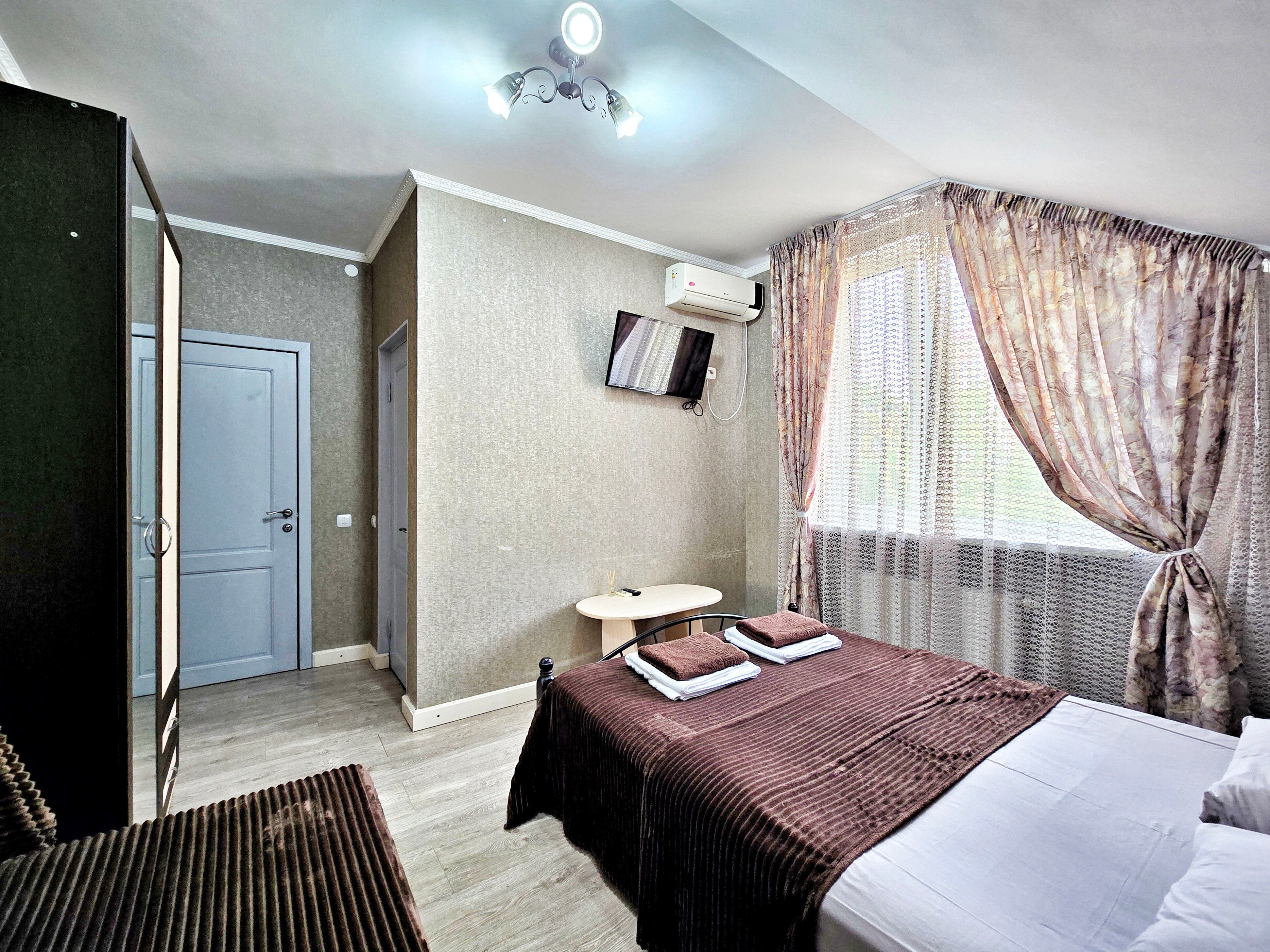 Фото Адриус