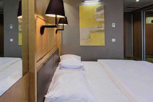 Внешний вид отеля Azimut Сити Отель Хабаровск в Хабаровске, фото 3