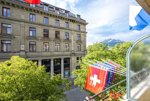Гостиница Hotel Rebstock Luzern в Люцерне
