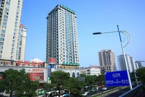 Гостиница GreenTree Inn Weihai North Qingdao Road Express Hotel