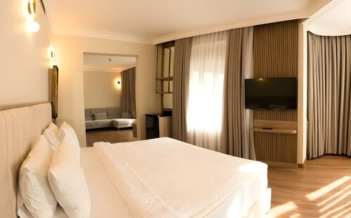 Гостиница Atik Palace Hotel в Шишли