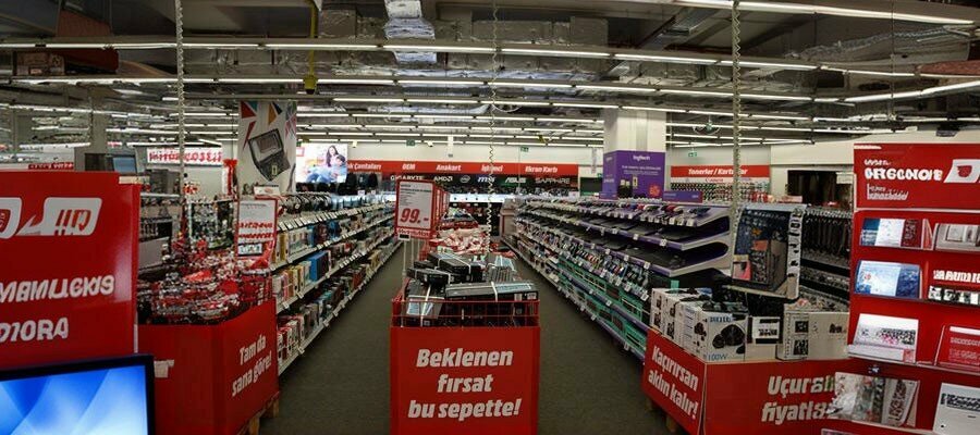 Household appliances store Media Markt, Istanbul, photo
