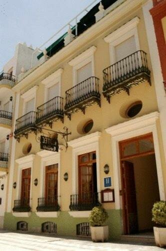 Гостиница Hotel La Española в Чипионе