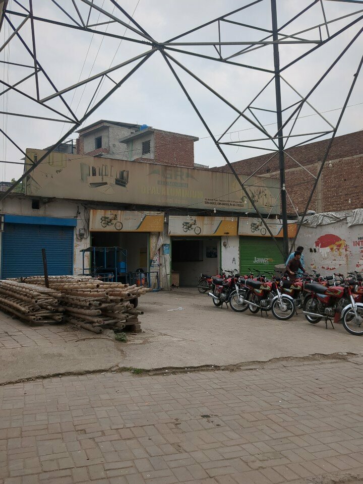 Metal structures Opal Aluminium & Steel House, Lahore, photo