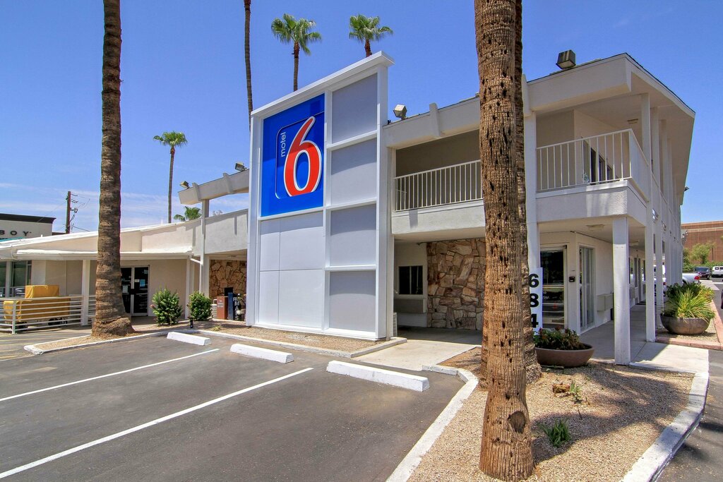 Hotel Motel 6 Old town Scottsdale/Fashion Square, Scottsdale, photo