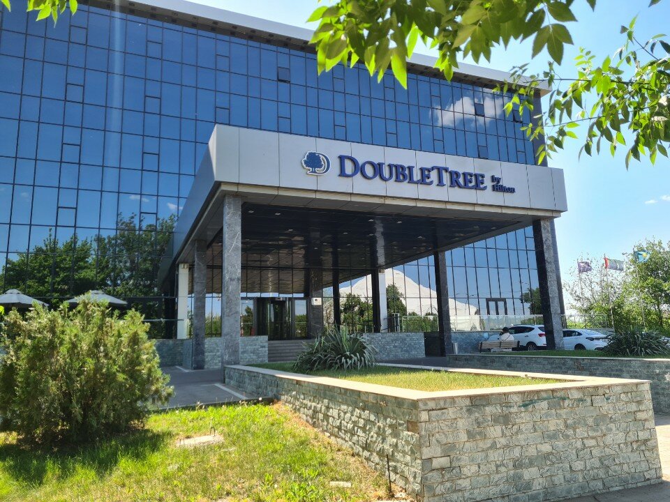 Фото DoubleTree by Hilton Shymkent