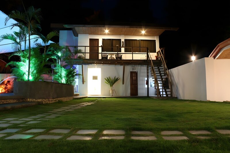 Гостиница Parrot Resort Moalboal