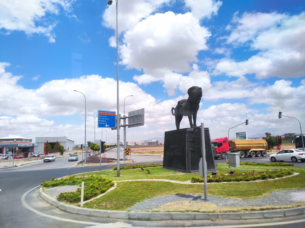 Genre sculpture Aksaray Malakli Statue, Aksaray, photo