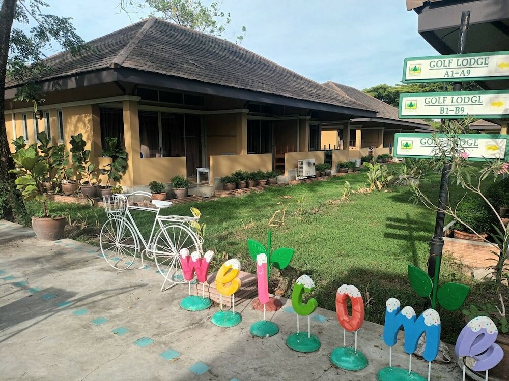 Фото The Pine Golf Club