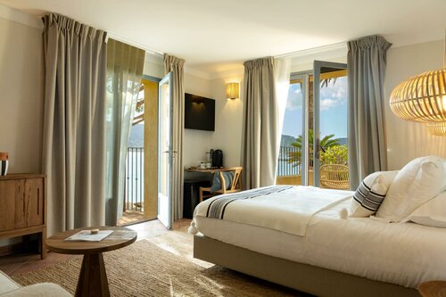 Гостиница Hôtel le Goeland в Порто-Веккио
