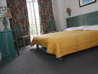 Фото CASA MOHO Juan Les Pins