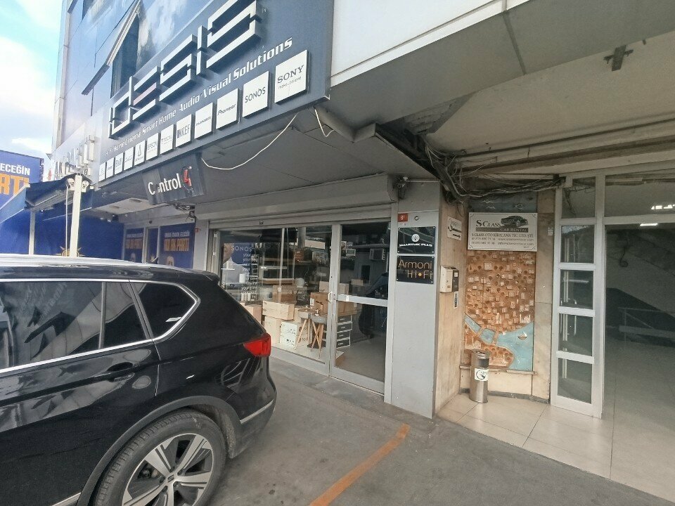 Electronics store Armoni HiFi, Istanbul, photo