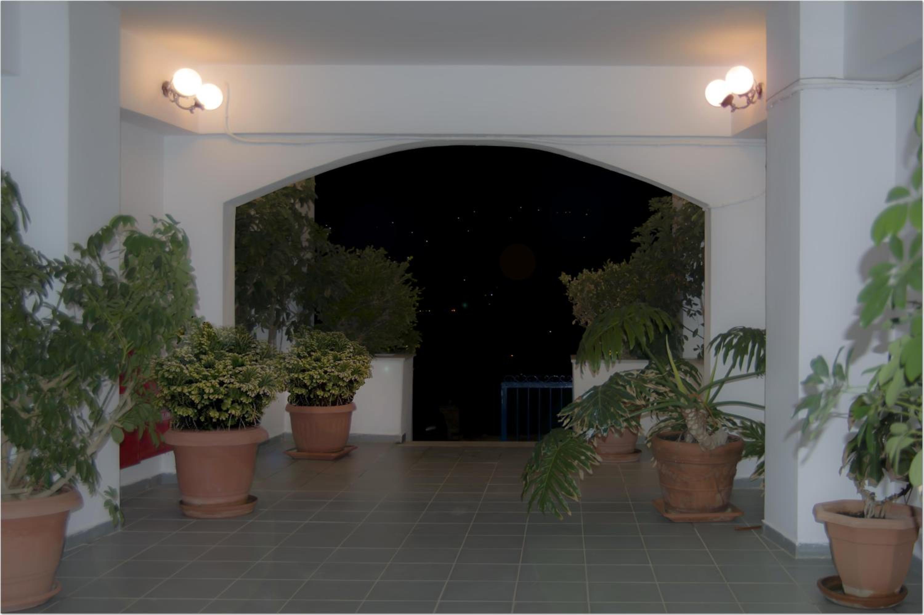 Фото Erato Apartments