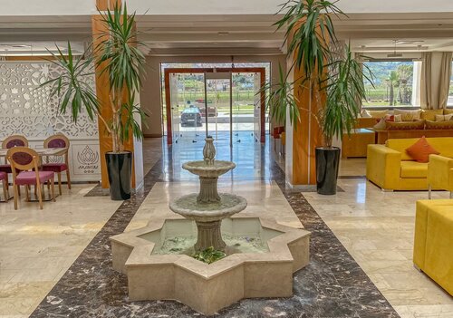 Гостиница Prestige Hotel в Тетуане