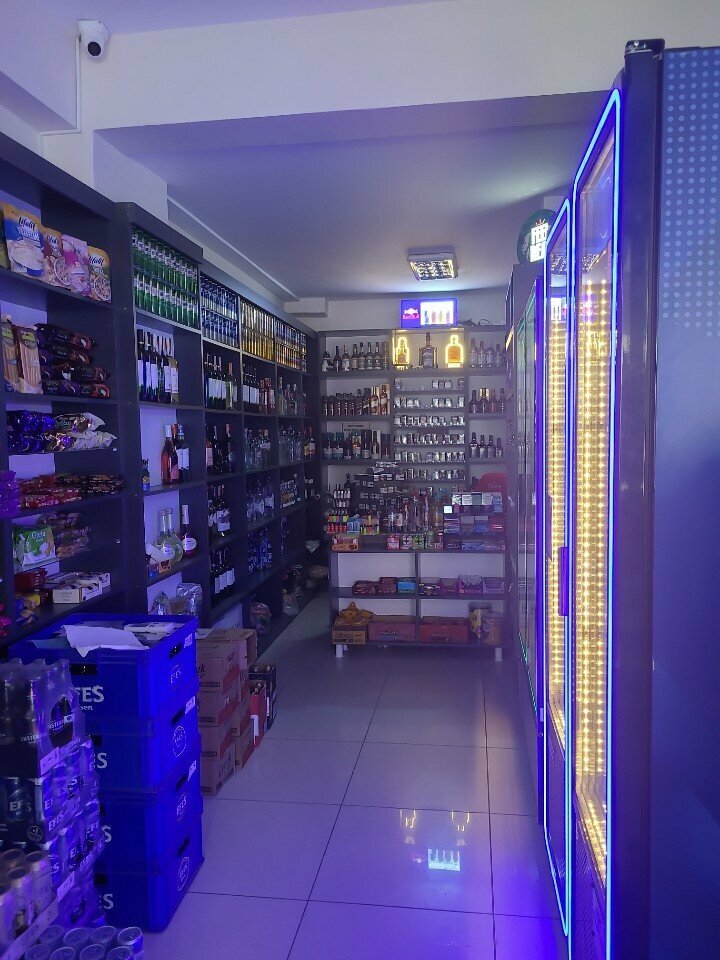 Alcoholic beverages Grind Monopoly Market, Ankara, photo