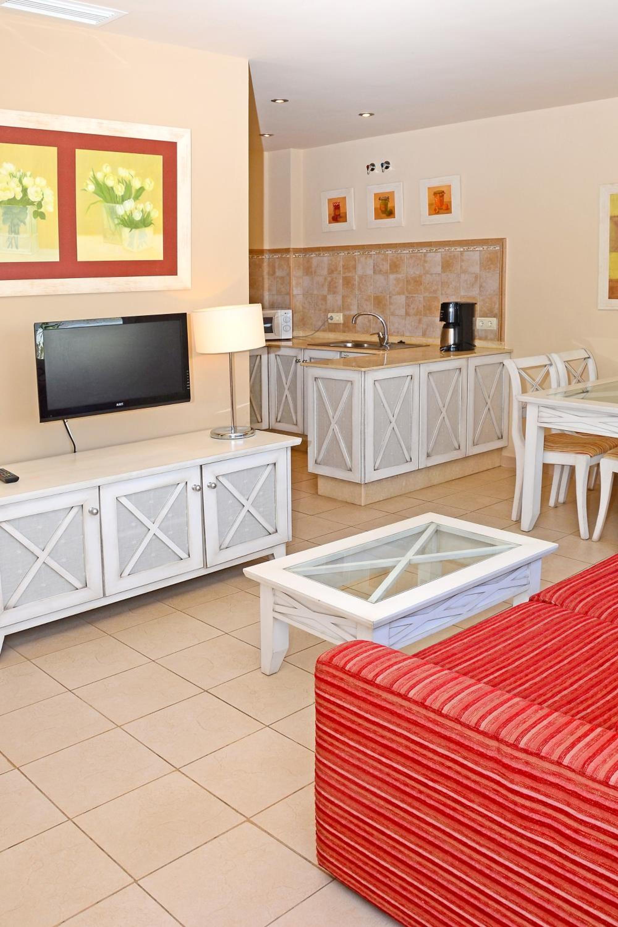 Фото Apartamentos Piedramar