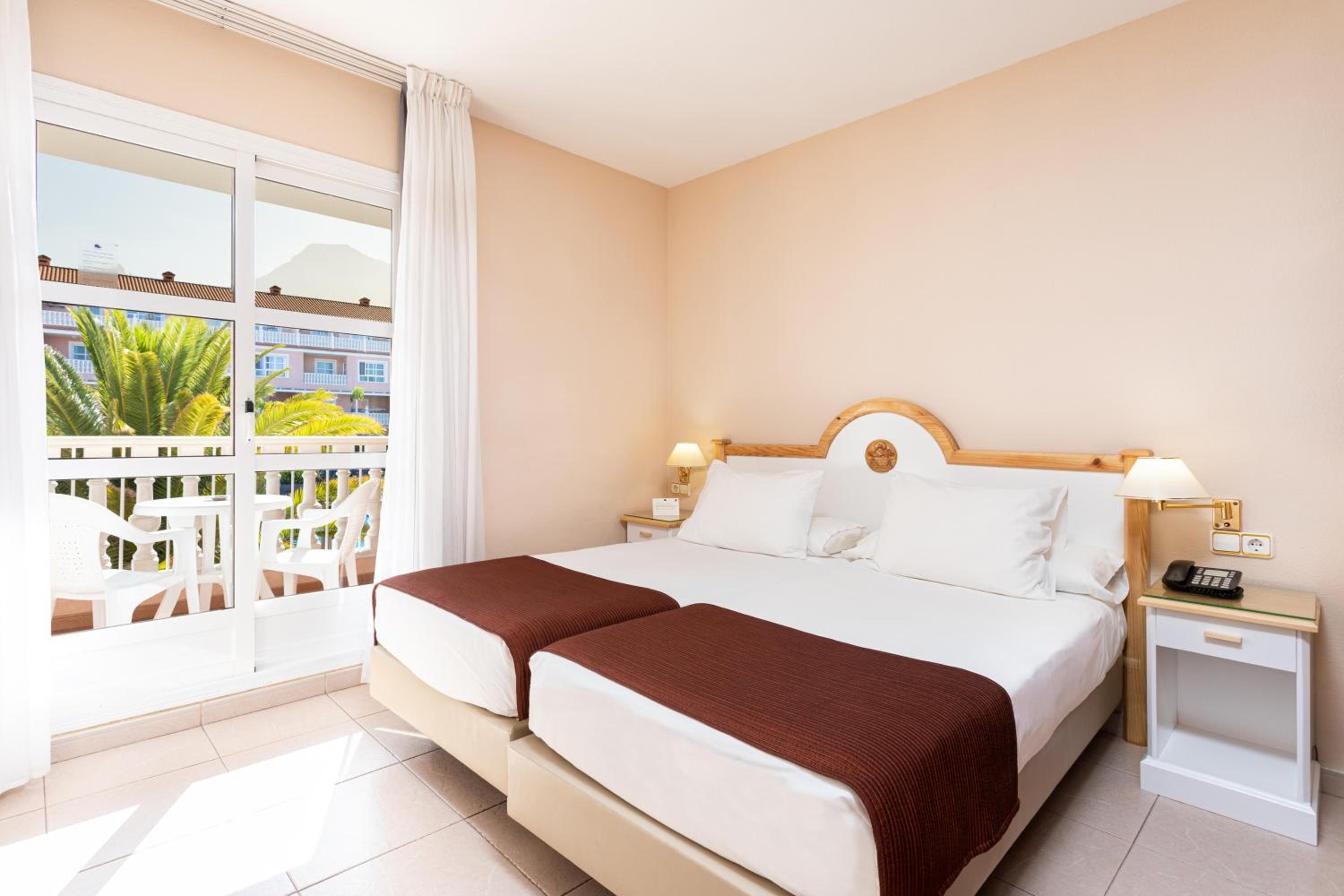 Фото Hotel El Duque