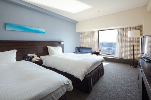 Гостиница Crowne Plaza Ana Kumamoto New Sky в Кумамото