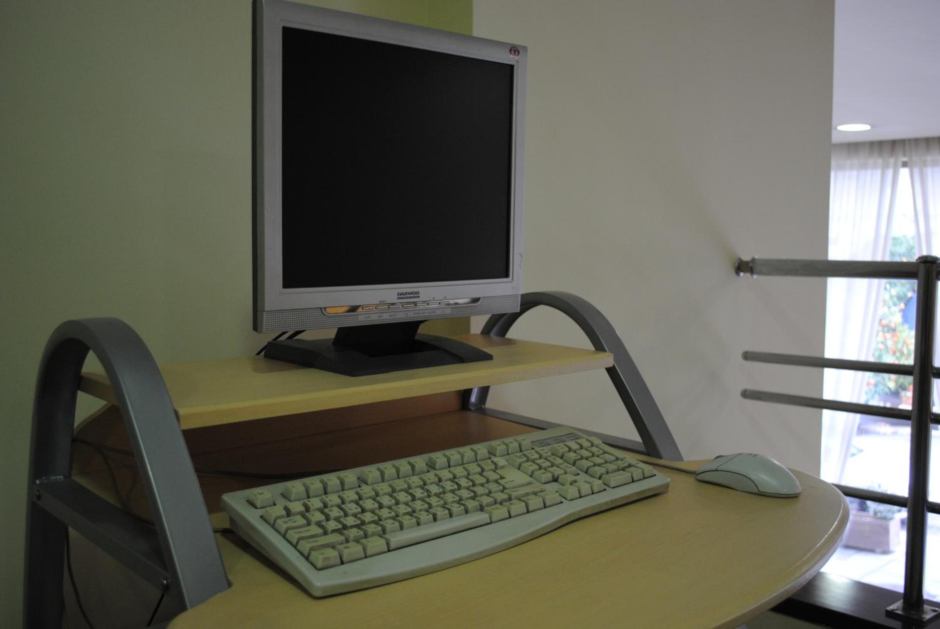 Фото Glaros Hotel