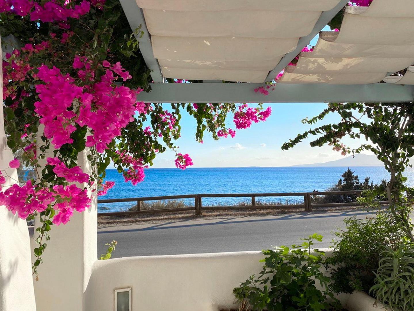 Фото Cycladic Islands Hotel & SPA