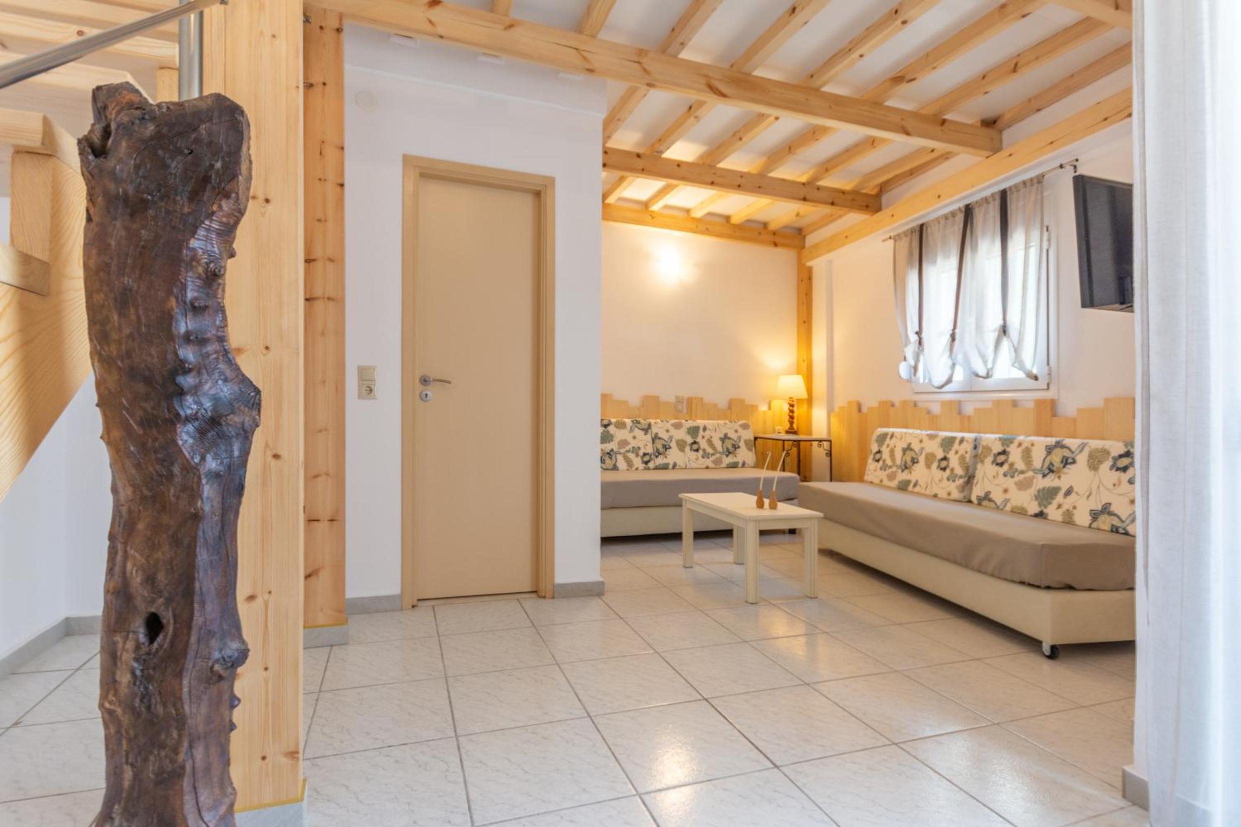 Фото Happiness Apartments