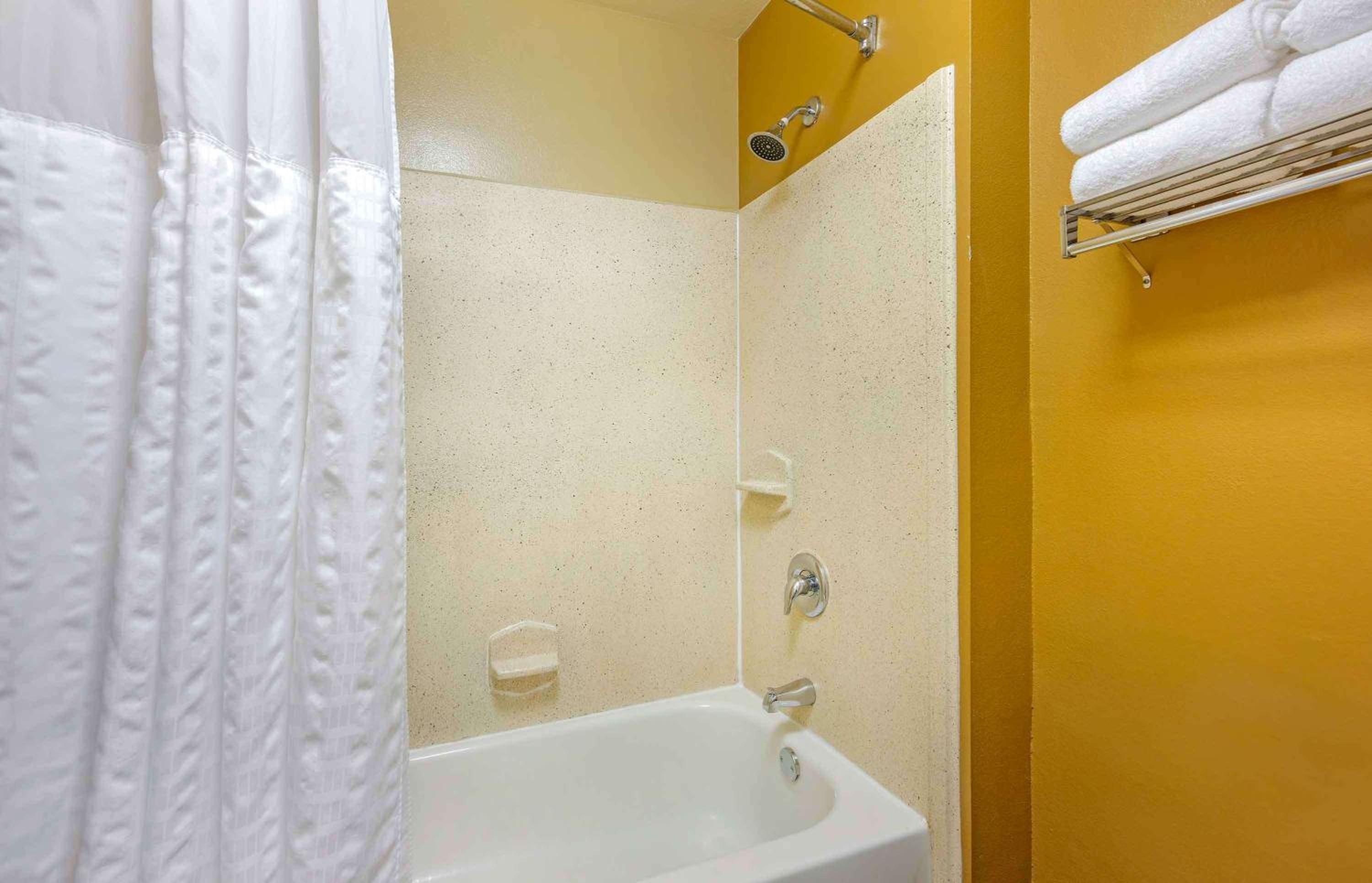 Фото Extended Stay America Suites Columbus Polaris