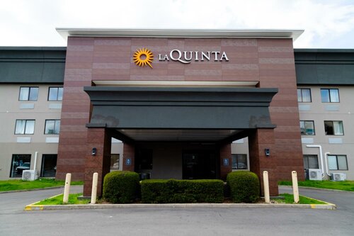 Гостиница La Quinta Inn by Wyndham Birmingham - Inverness в Бирмингеме
