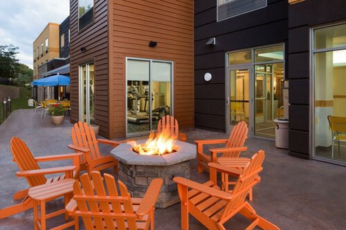 Гостиница Fairfield Inn & Suites Athens в Афинах