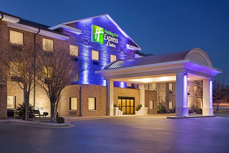 Гостиница Holiday Inn Express Hotel & Suites Edmond, an Ihg Hotel