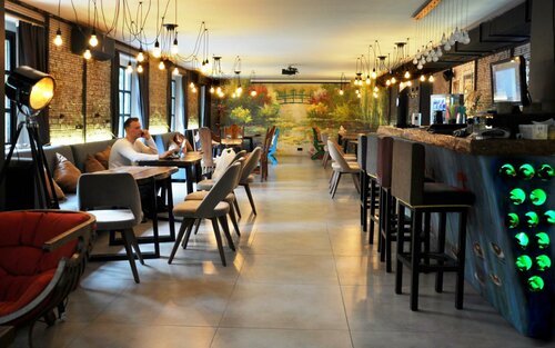 Гостиница Art Hotel Claude Monet в Тбилиси