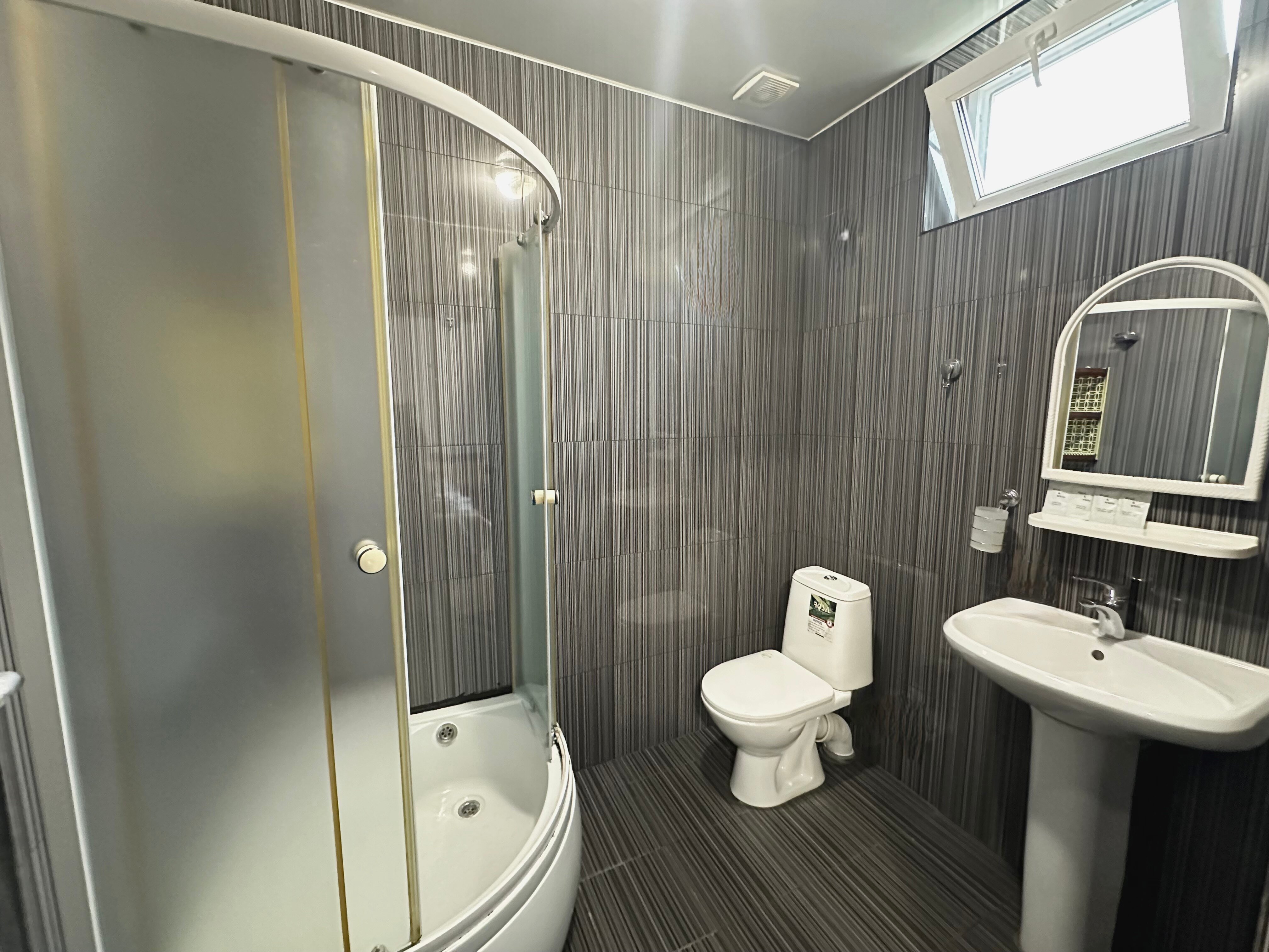 Фото Милана