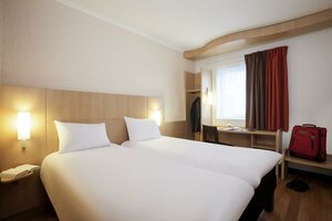 Гостиница Ibis Nantes Centre Gare Sud