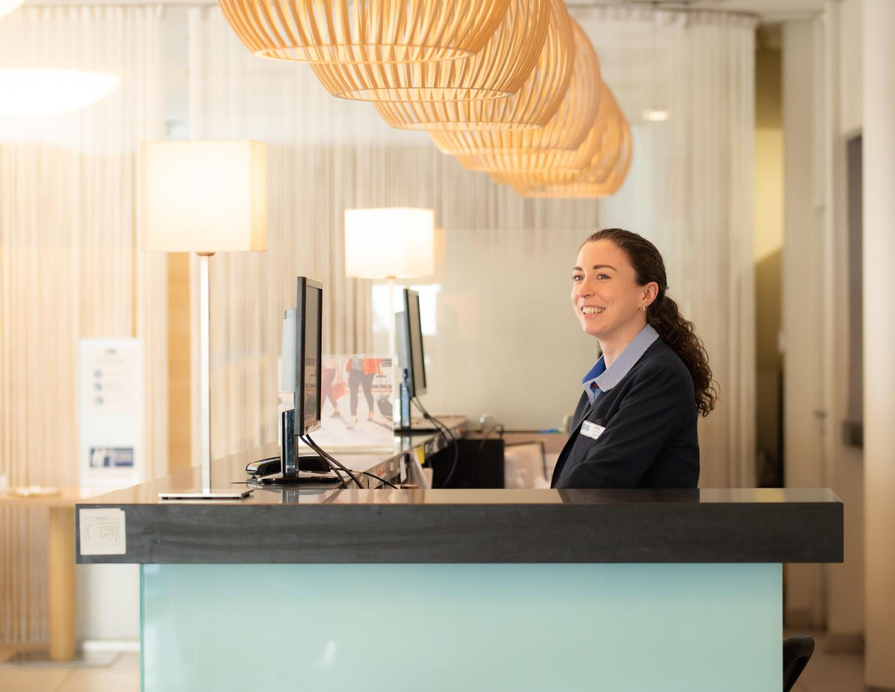 Фото Hotel Marseille Centre Gare Saint-Charles