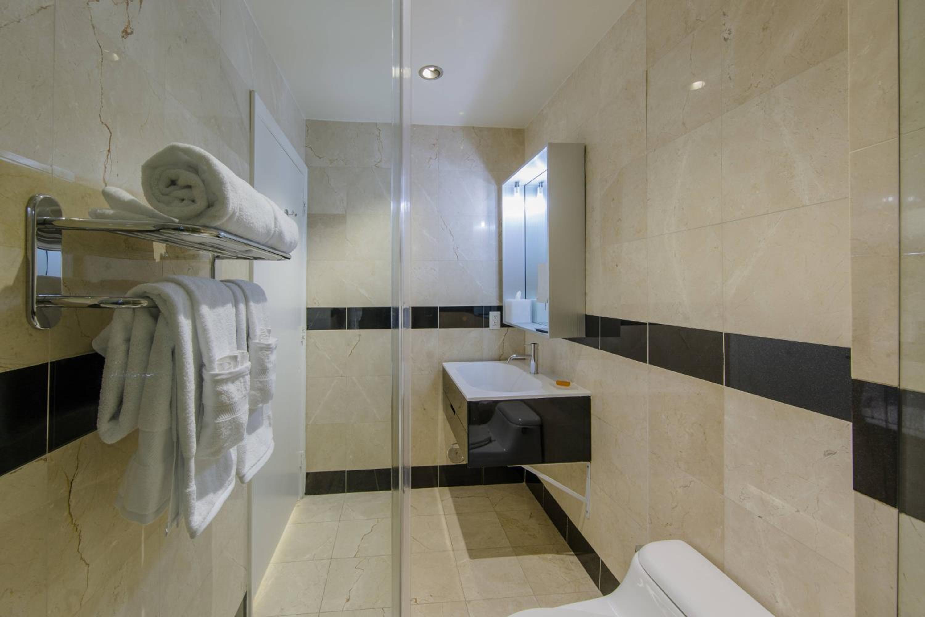 Фото Marriott Vacation Club Pulse, South Beach