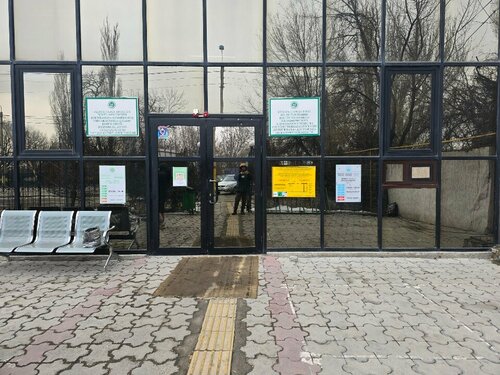 Үйдің дизайнерін оның иесі ұрып тастады.